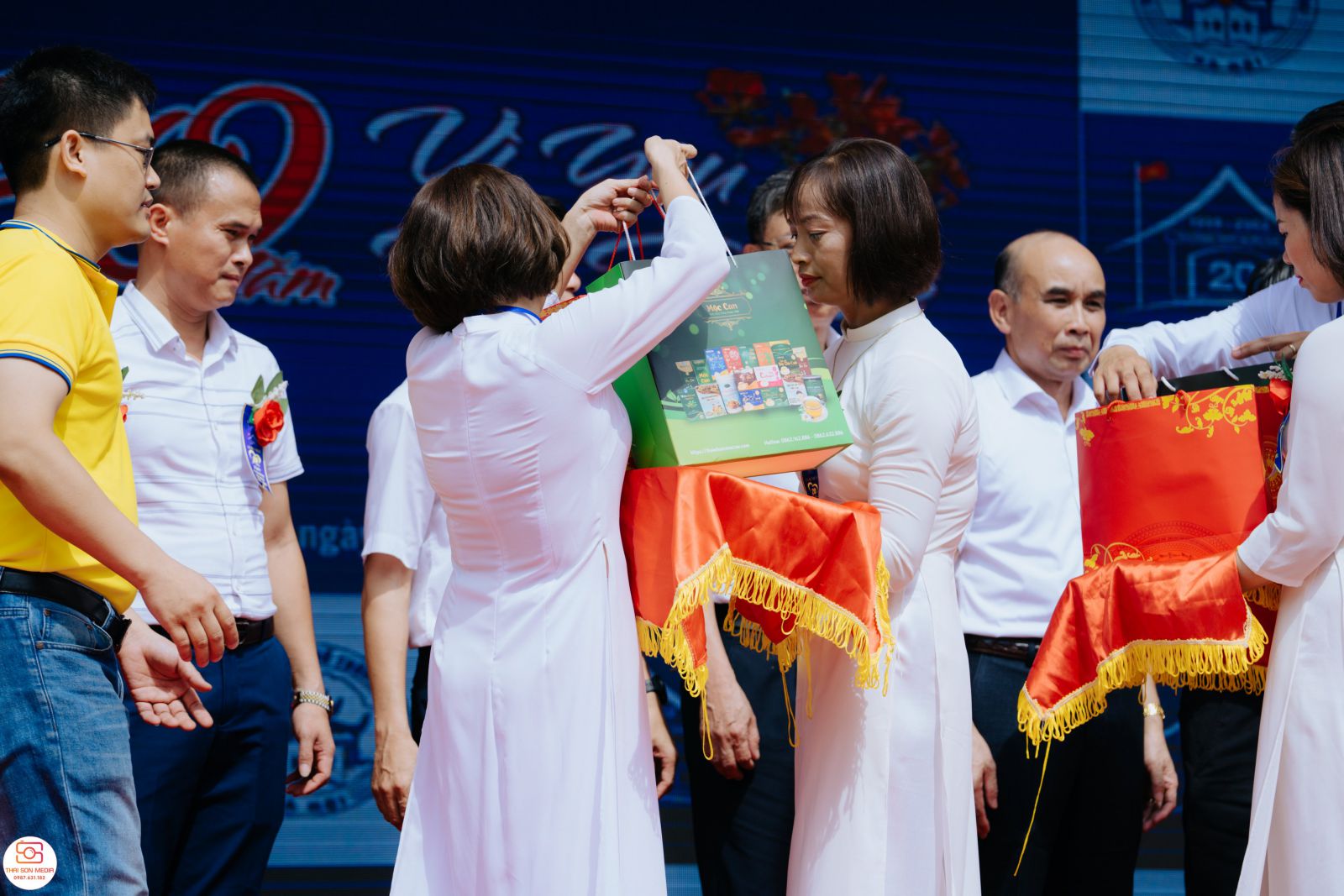 TRI ÂN CÔ THẦY NHÂN NGÀY HỘI KHÓA 5